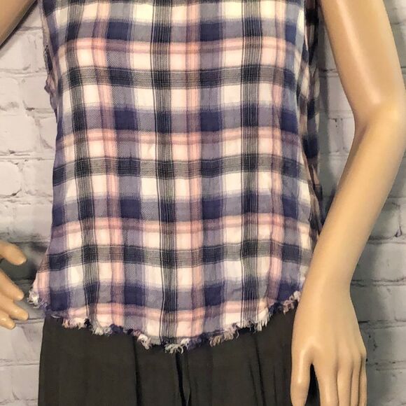 Cloth & Stone Anthropologie Distressed Plaid Tank - Picture 3 of 10